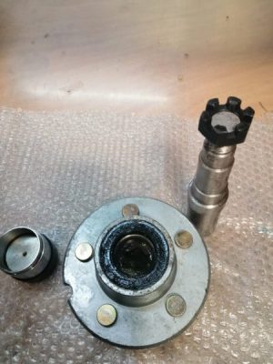 Trailer Hub and Spindle With Bearing Body - Image 6