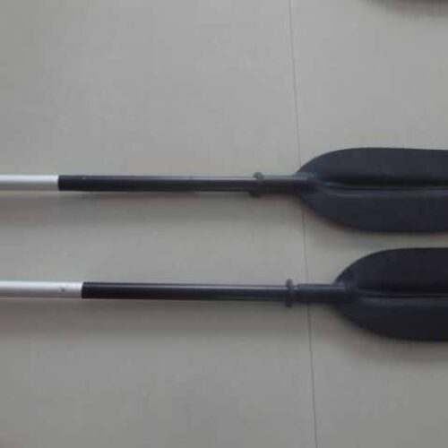 Kayak Paddles 2 sections. 950grams only (To be updated)