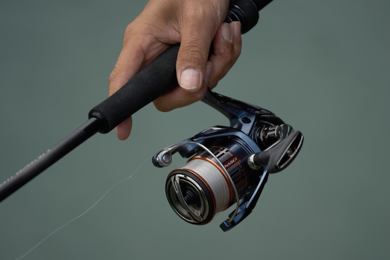 Shimano Nasci FD 2025–2026 Model 2500HG C3000HG 4000XG C5000XG - Image 2